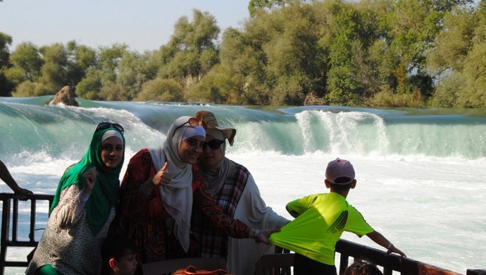 رحلة إسبيندوس وشلالات منافغات