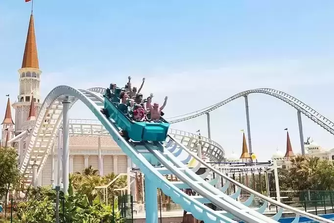 ما هي رسوم وأسعار دخول أرض الأساطير بالتفصيل؟