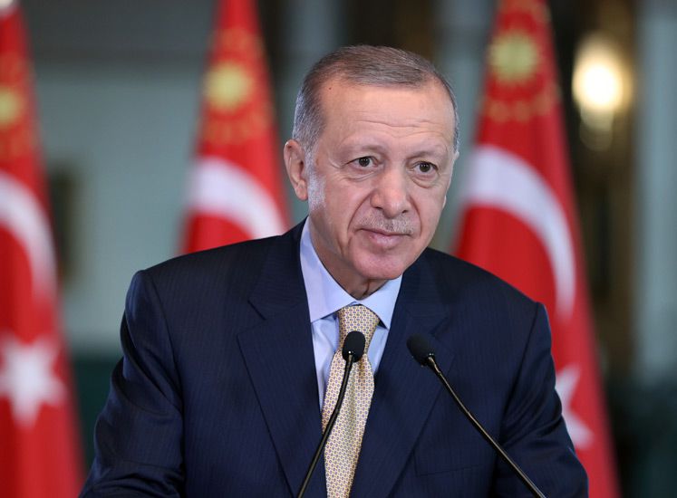 عاصمة السياحة.. أردوغان يفتتح دار الضيافة في مطار أنطاليا
